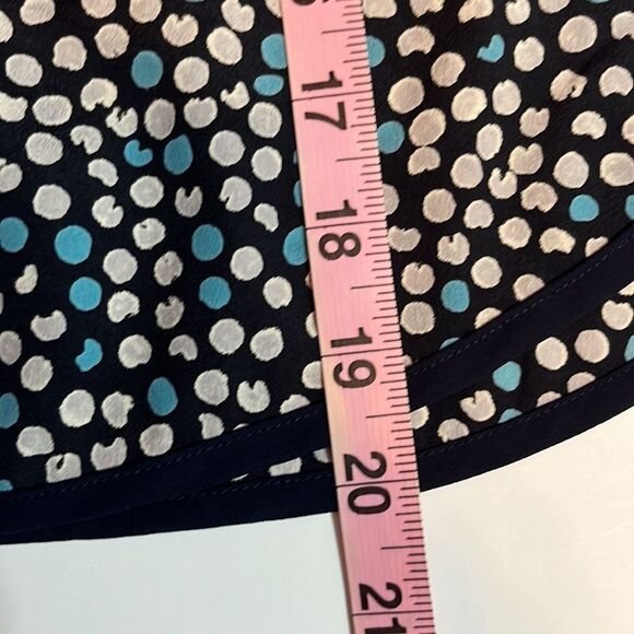 Collective Concepts Tank - Picture 10 of 12